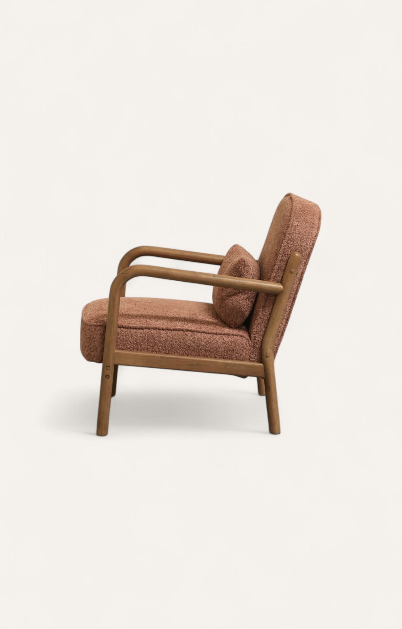 Armchair in wood