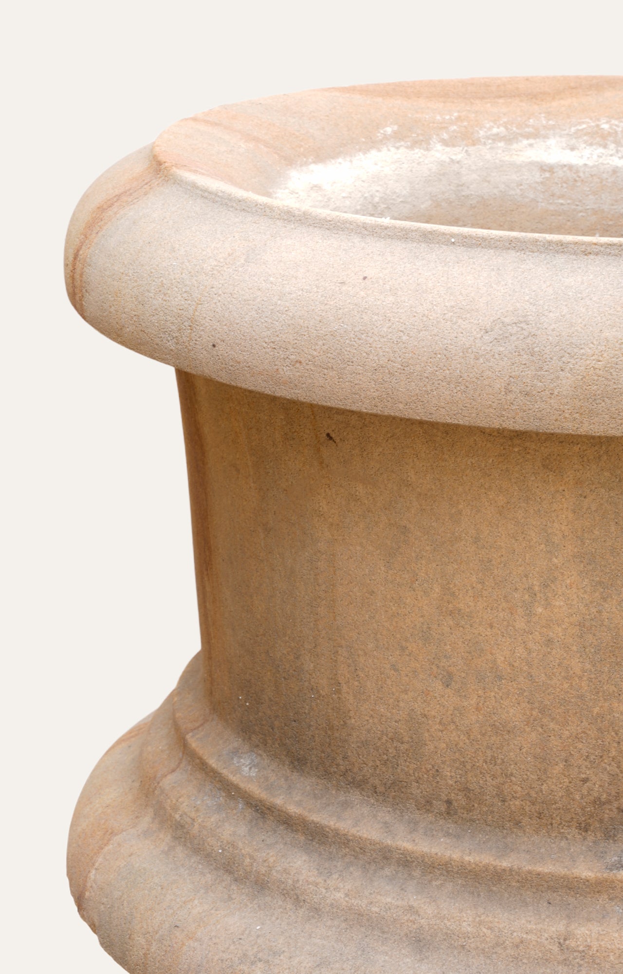 Travertine Line Design Footed Planter_4