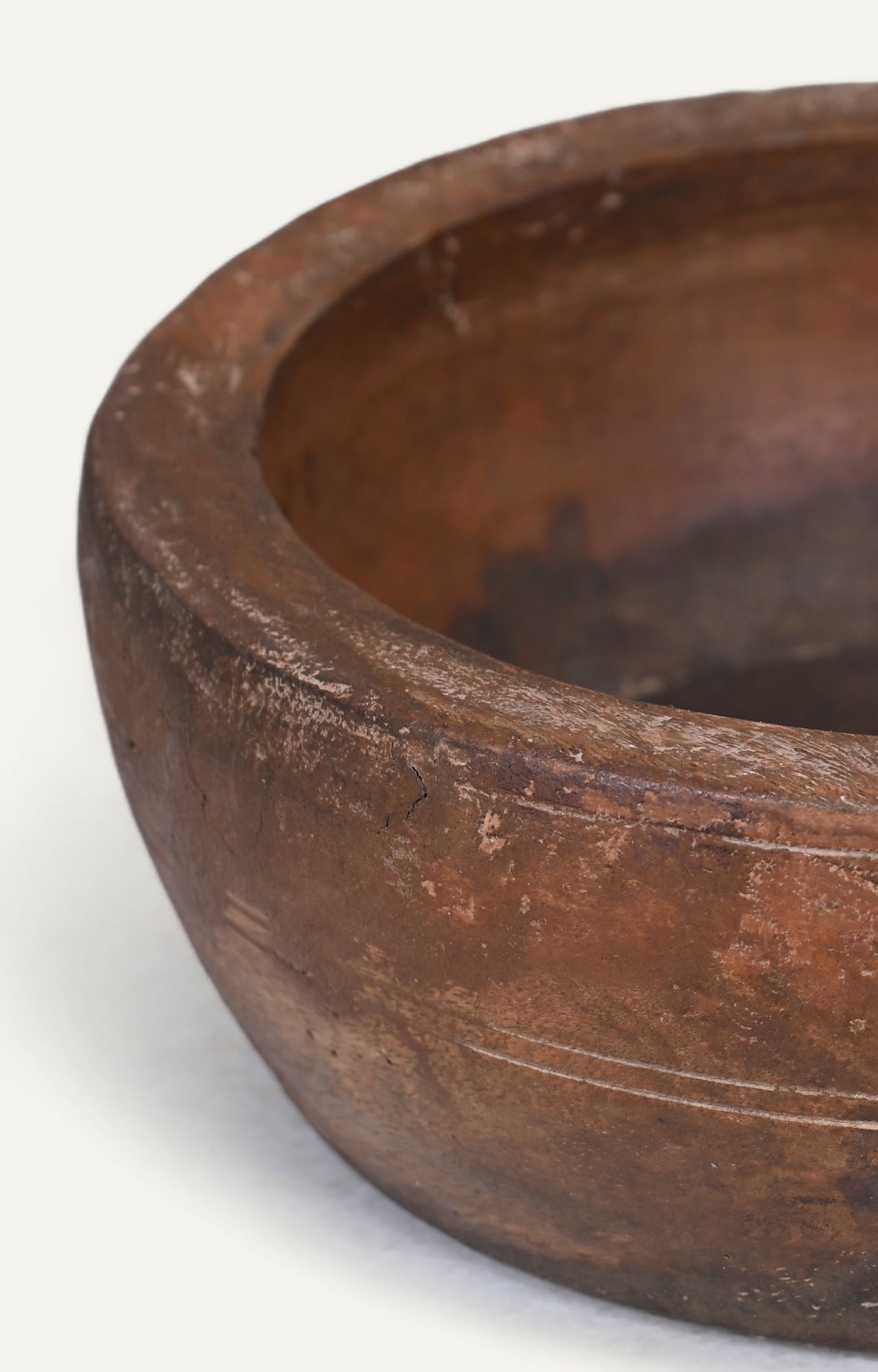 Vintage Hand-Carved Wooden Bowl_3