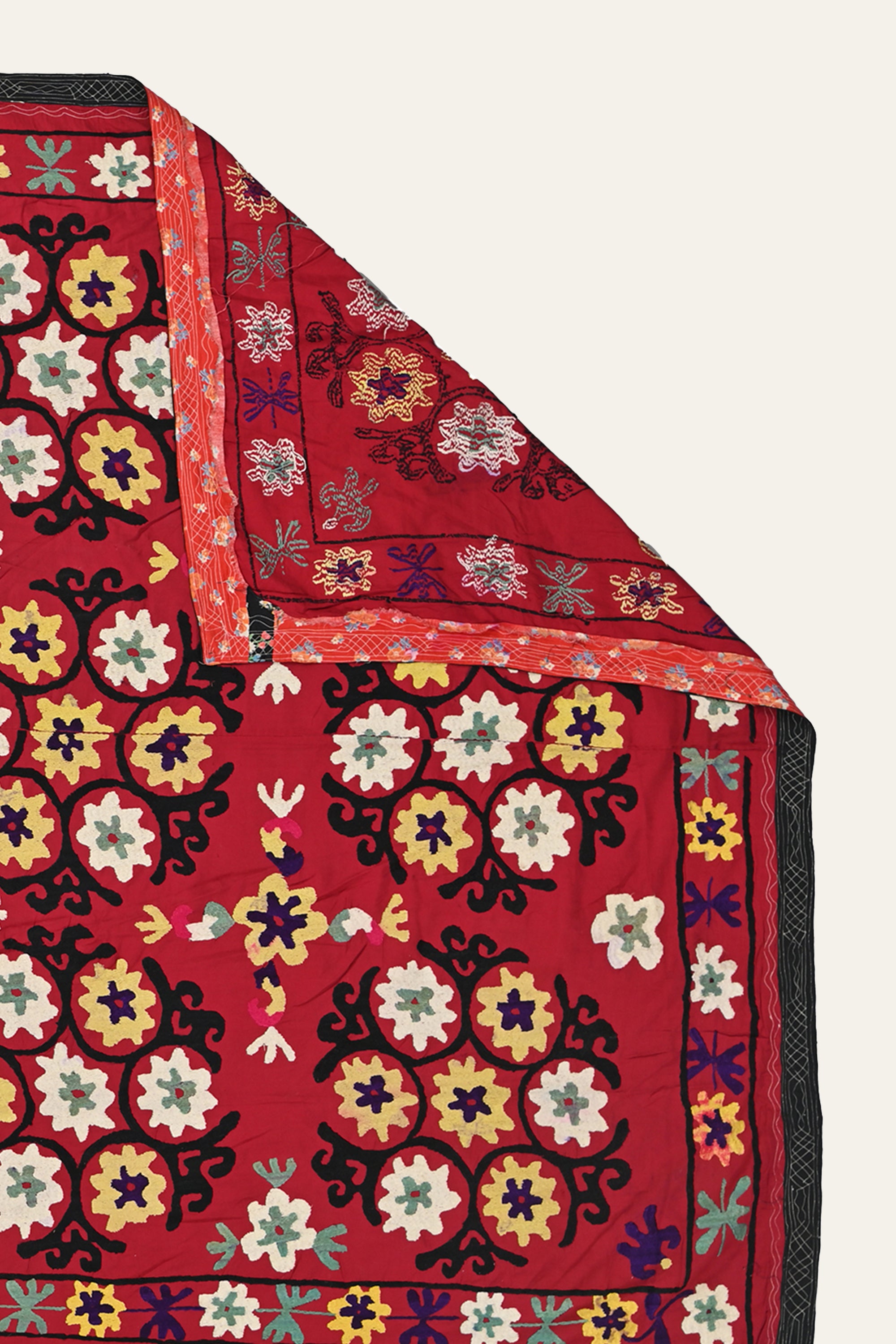 Vintage Suzani Textile Wall Hanging for Home Decor Online