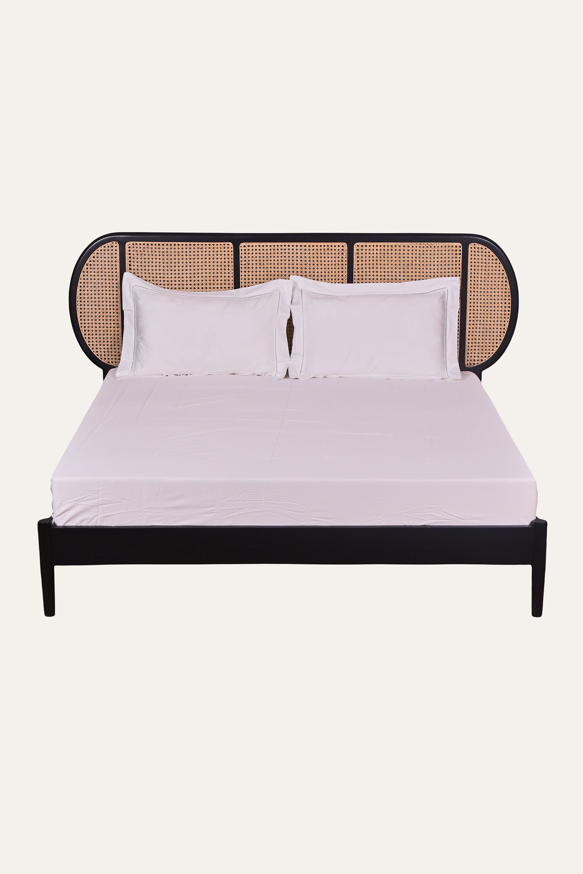 White Bed Linen Set