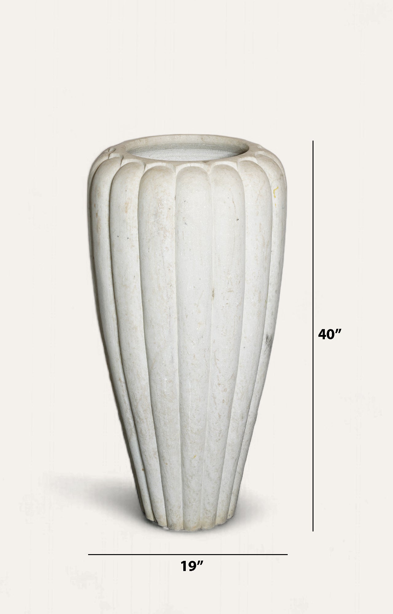 White marble textured planter_size