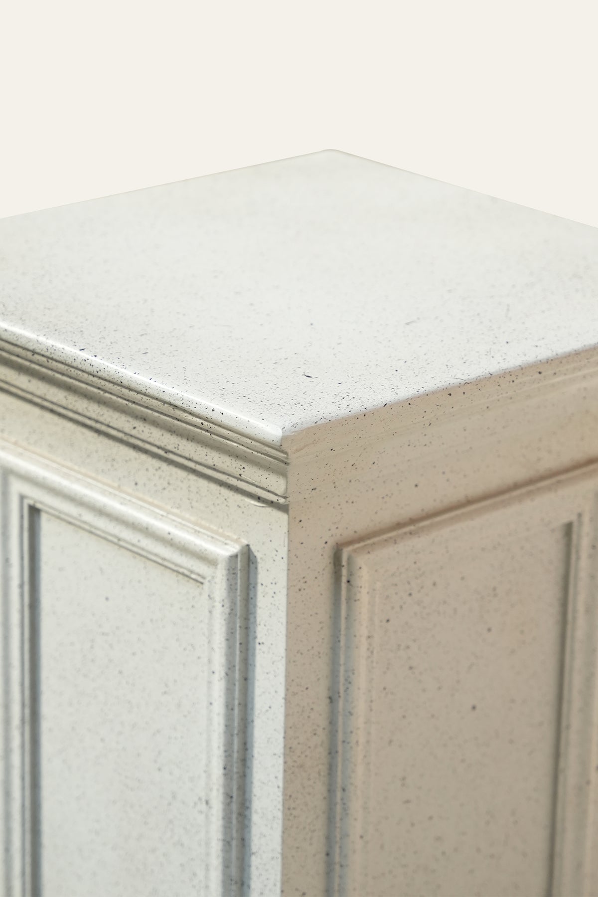 White pedestal stand for vases