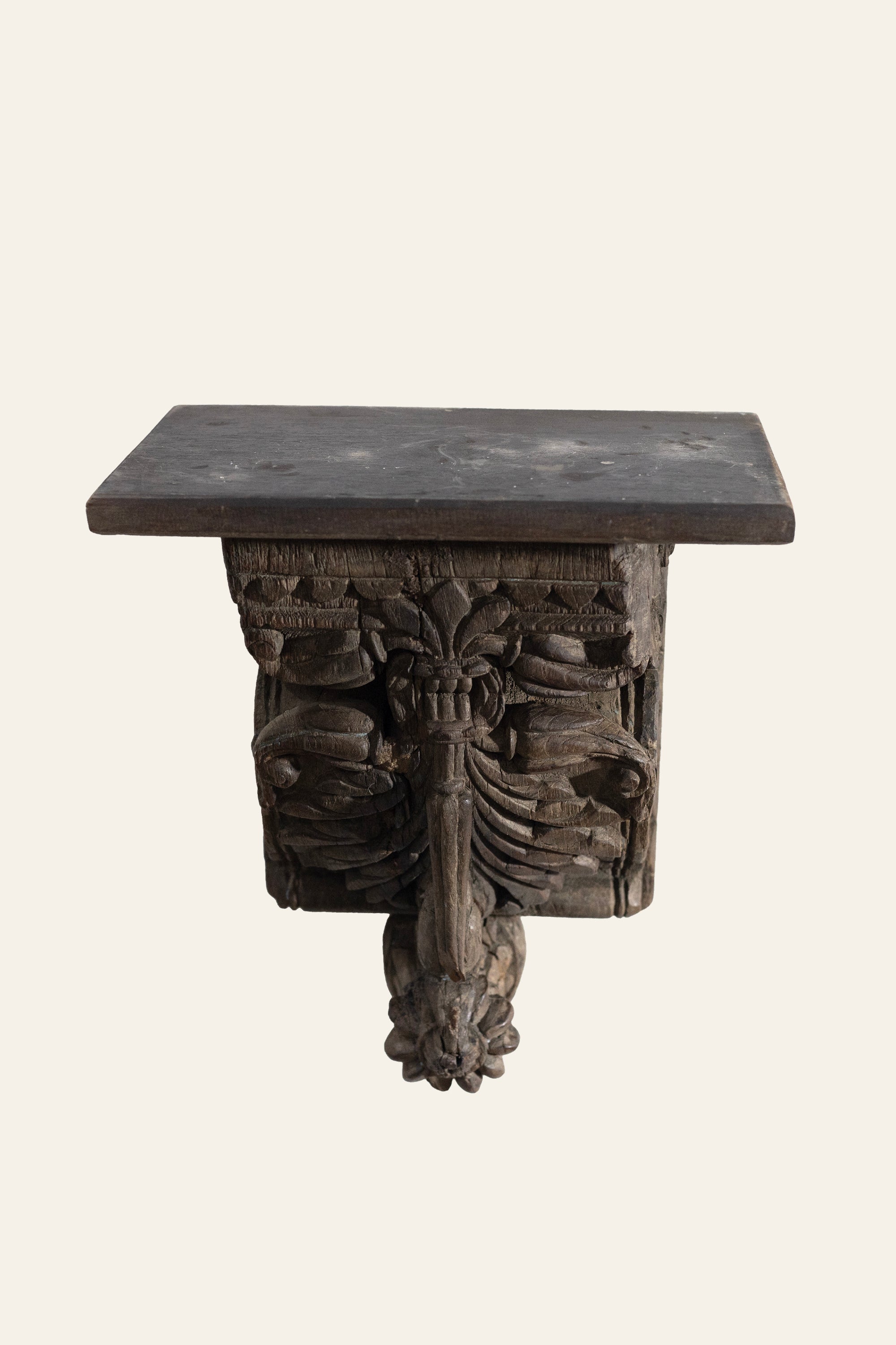 decorative wooden wall bracket