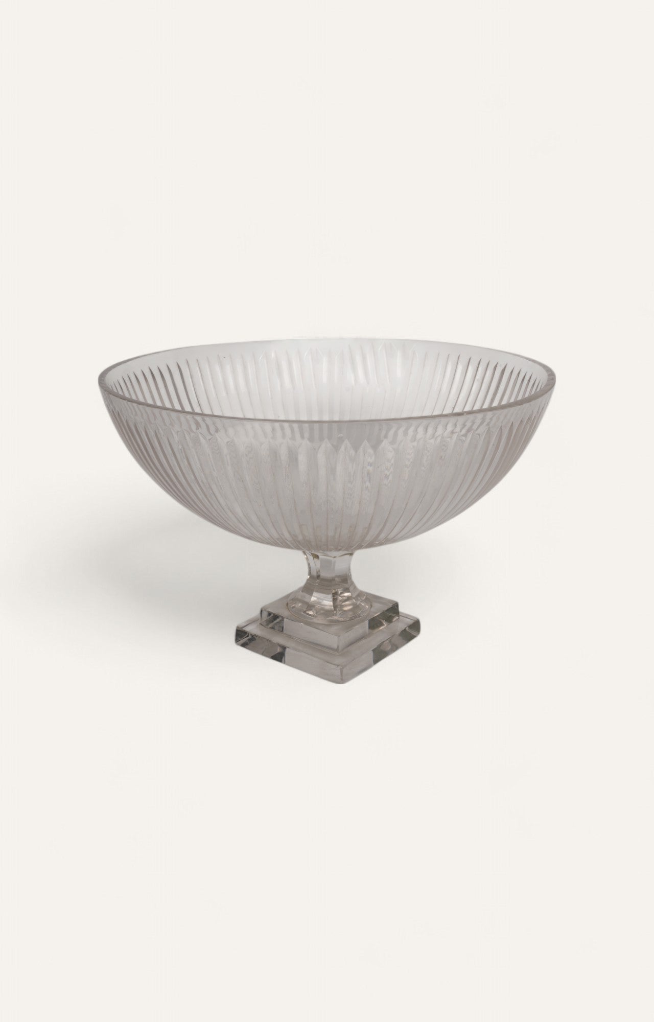 glass serving bowl