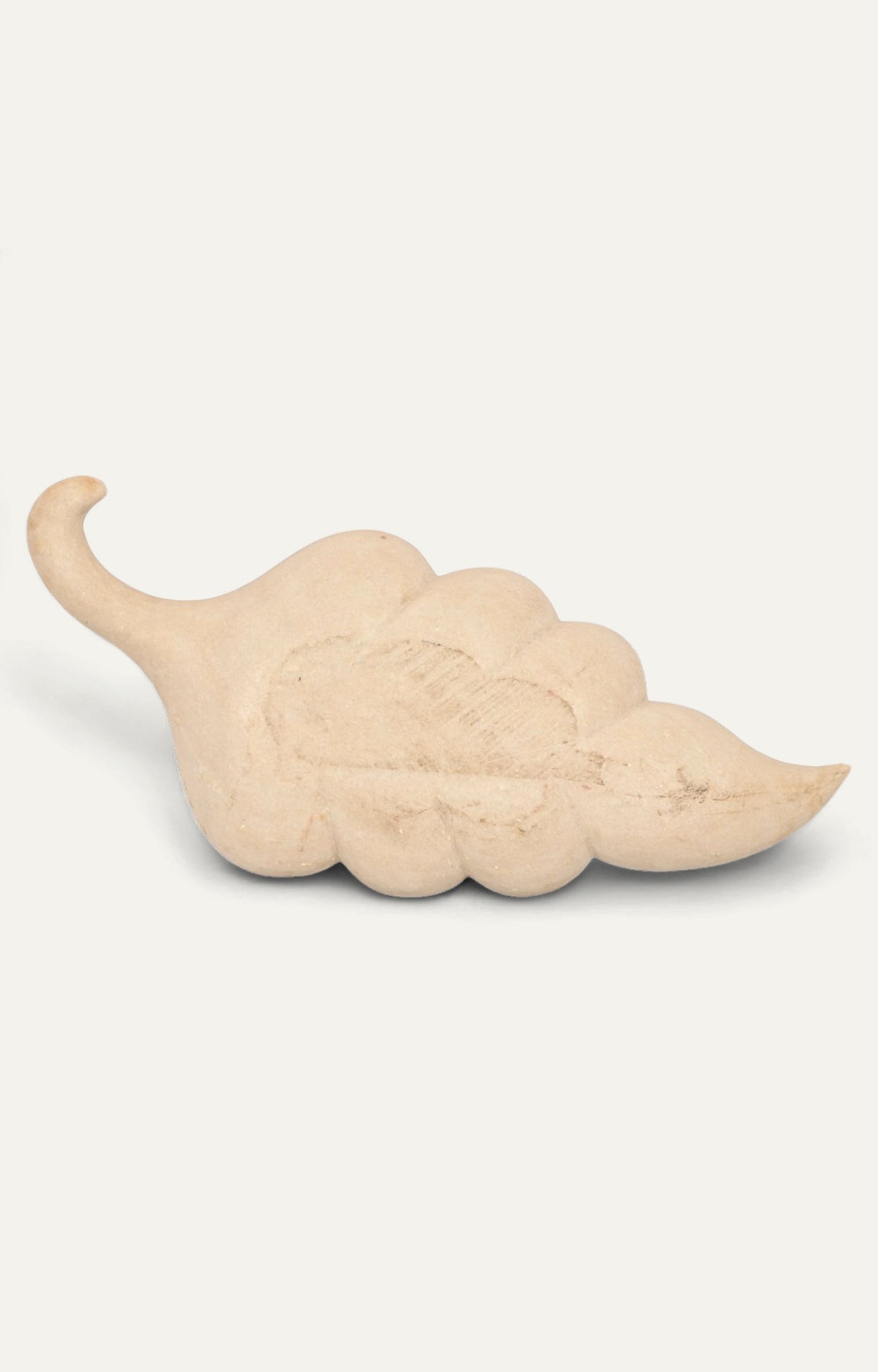 leaf shaped concrete serving tray