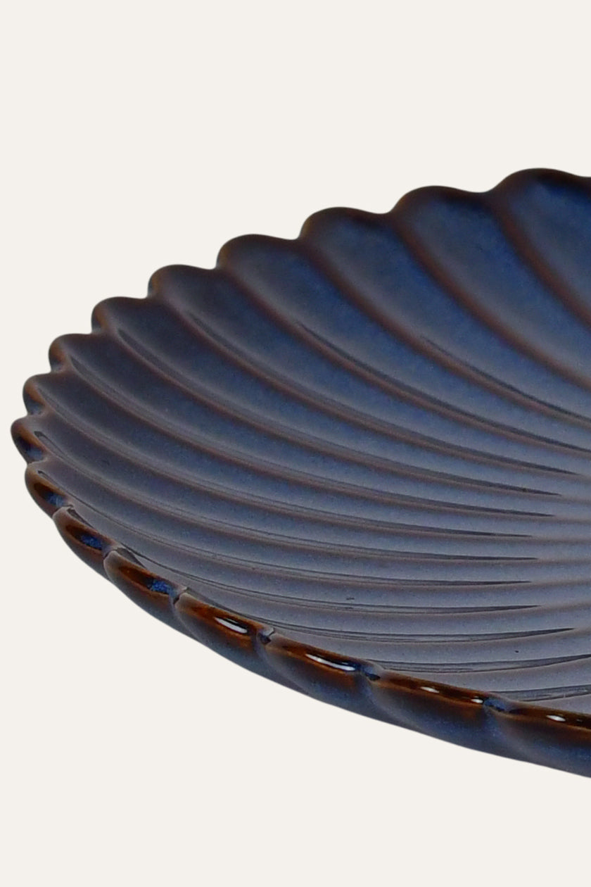 navy blue ceramic plate for dining table