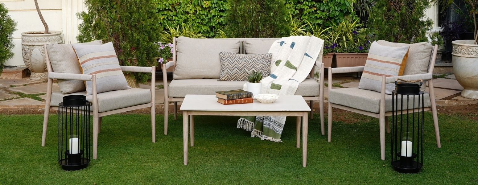 Outdoor Seating