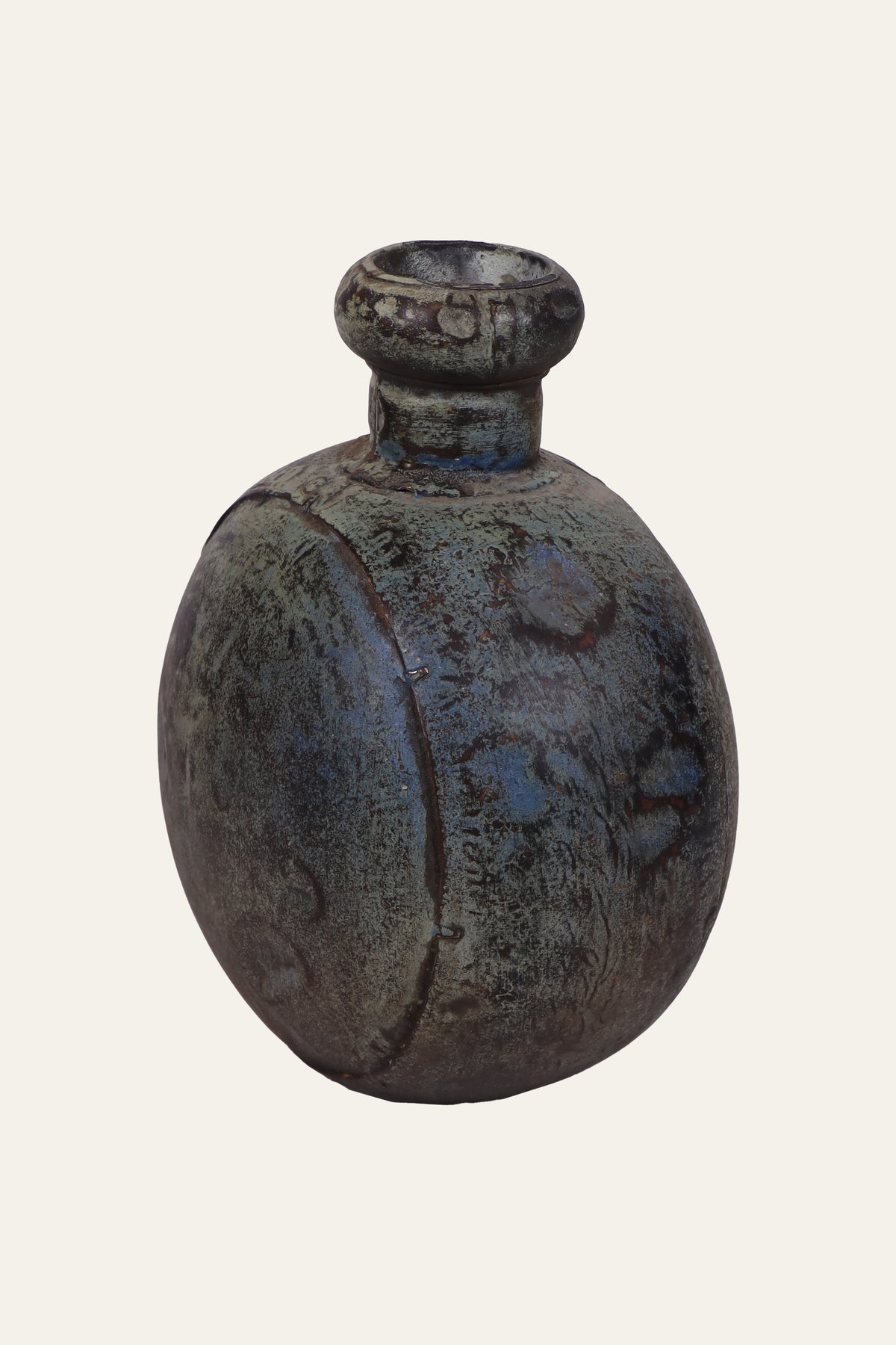 round metal flask pot for home decor